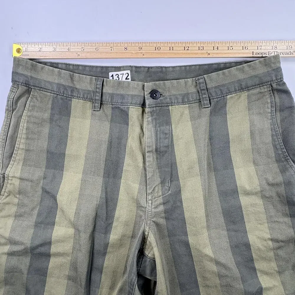 The North Face Chino Shorts Mens 36 Green Striped Stretch 9 Inseam Casual